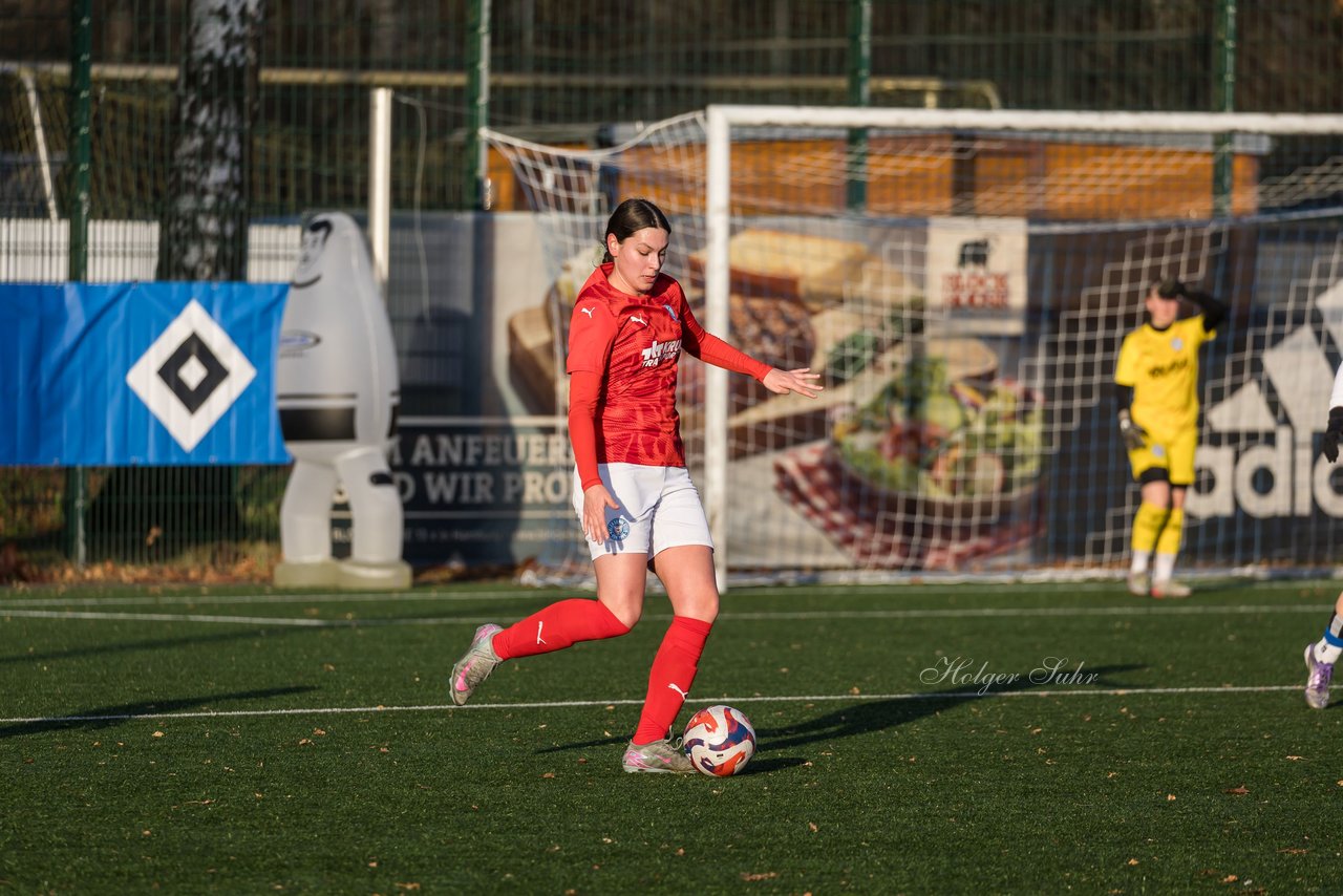 Bild 81 - wBJ Hamburger SV - Holstein Kiel : Ergebnis: 8:0